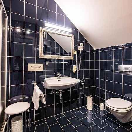 - Self-check-in 3* Zeltweg