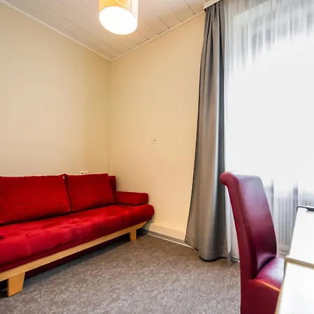 - Self-check-in فندق زيلتويج