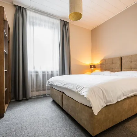 - Self-check-in 3* Цельтвег