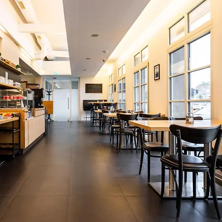 Отель - Self-check-in Цельтвег