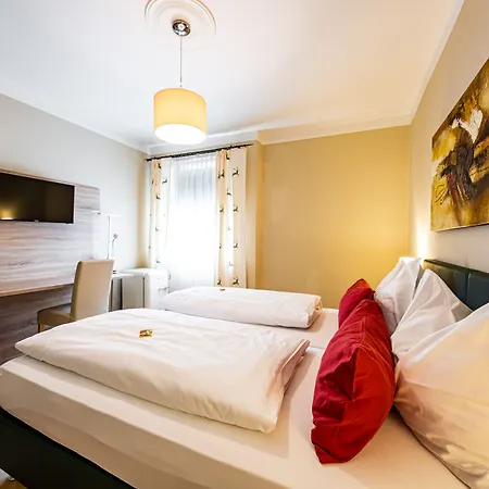 - Self-check-in 3* Цельтвег