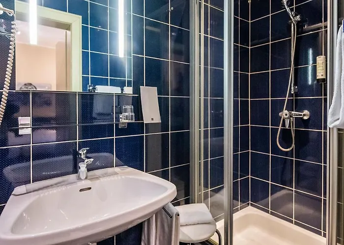 فندق - Self-check-in 3*