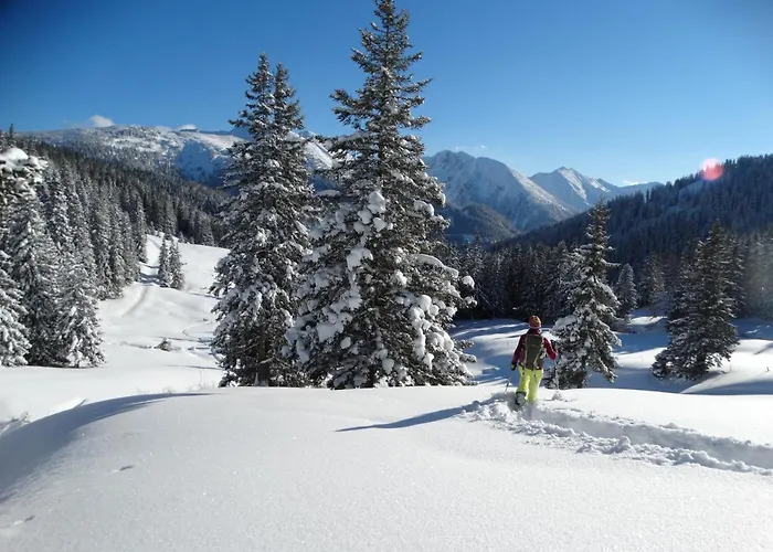 - Self-check-in 호텔 첼트베크